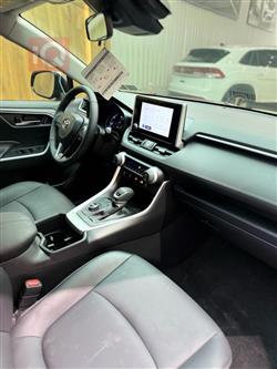 تويوتا راف 4